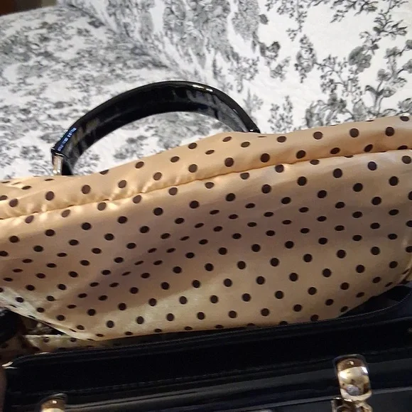 Julia & Michael EUC Patent Handbag - Picture 9 of 16